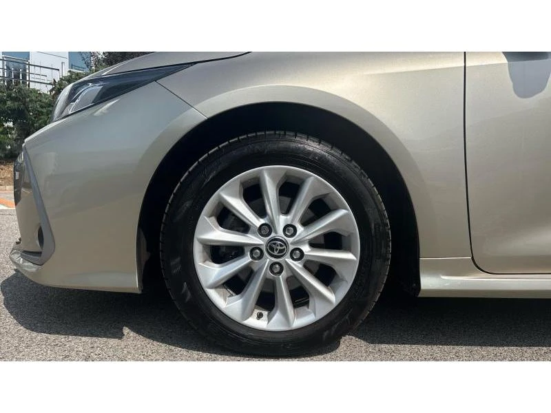 Toyota Corolla SDN 1.5P MT COMFORT, снимка 16 - Автомобили и джипове - 55951562