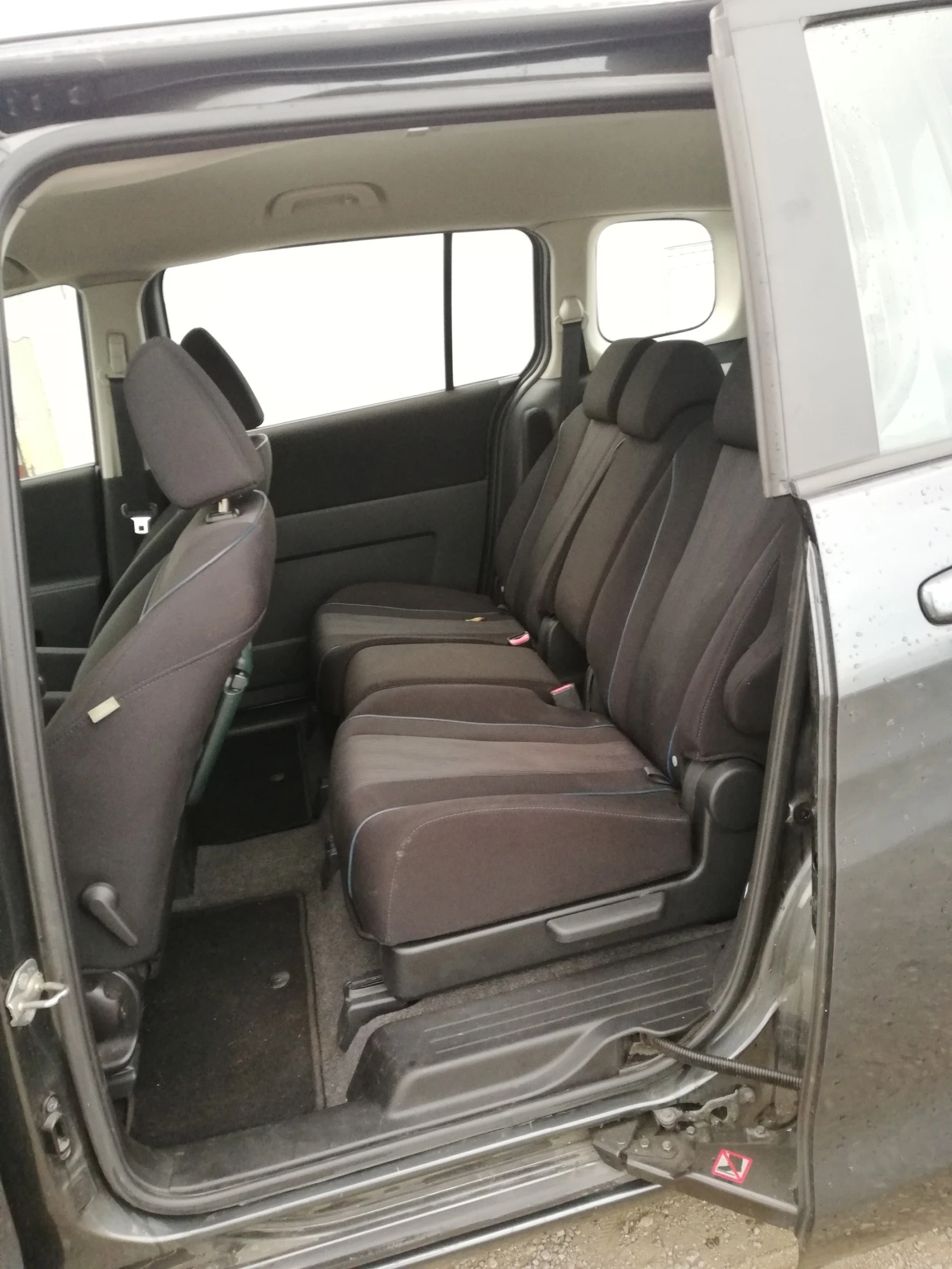Mazda 5 1.8i 16V/115 k.с/6 ck.  | Mobile.bg — изображение 14