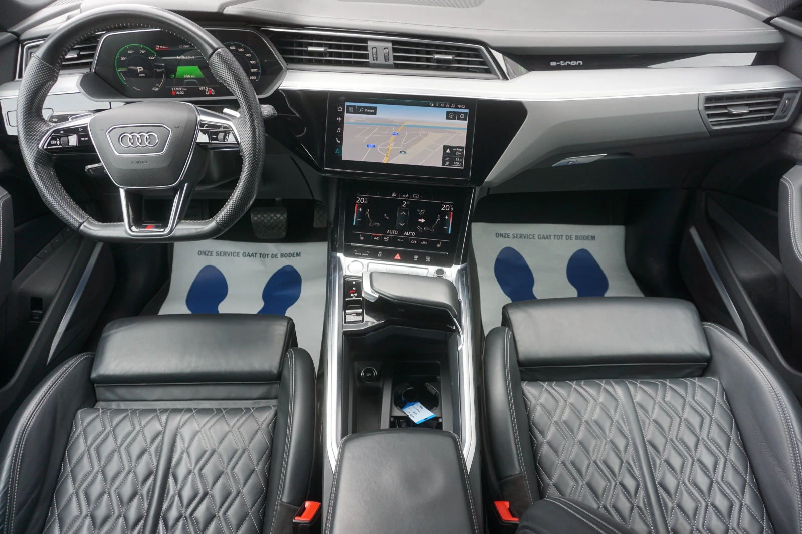 Audi E-Tron 55 Quattro 3хS-line| 408к.с.| B&О| Панорама| , снимка 8 - Автомобили и джипове - 54131755