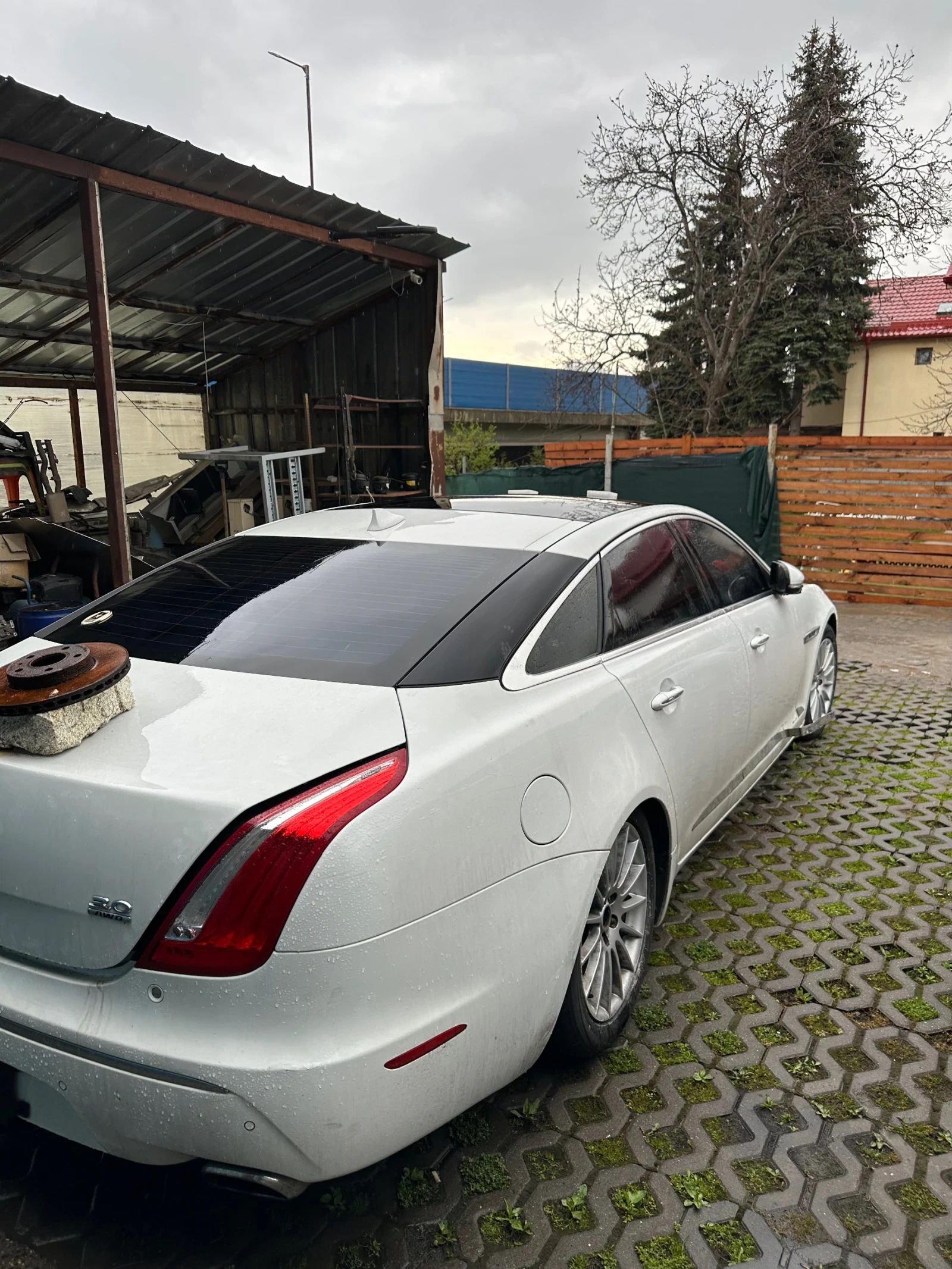 Jaguar Xj  - изображение 6
