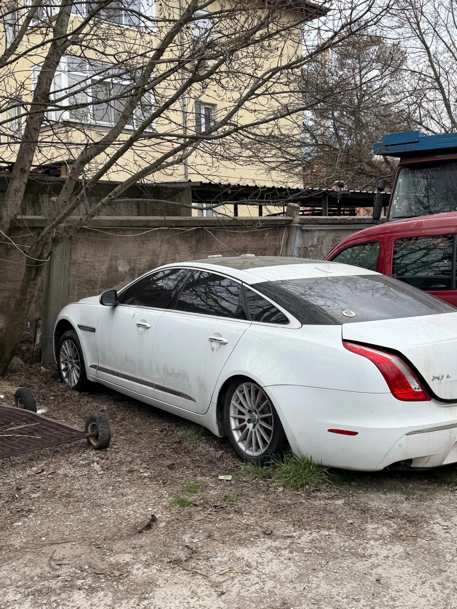 Jaguar Xj, снимка 9 - Автомобили и джипове - 50876657