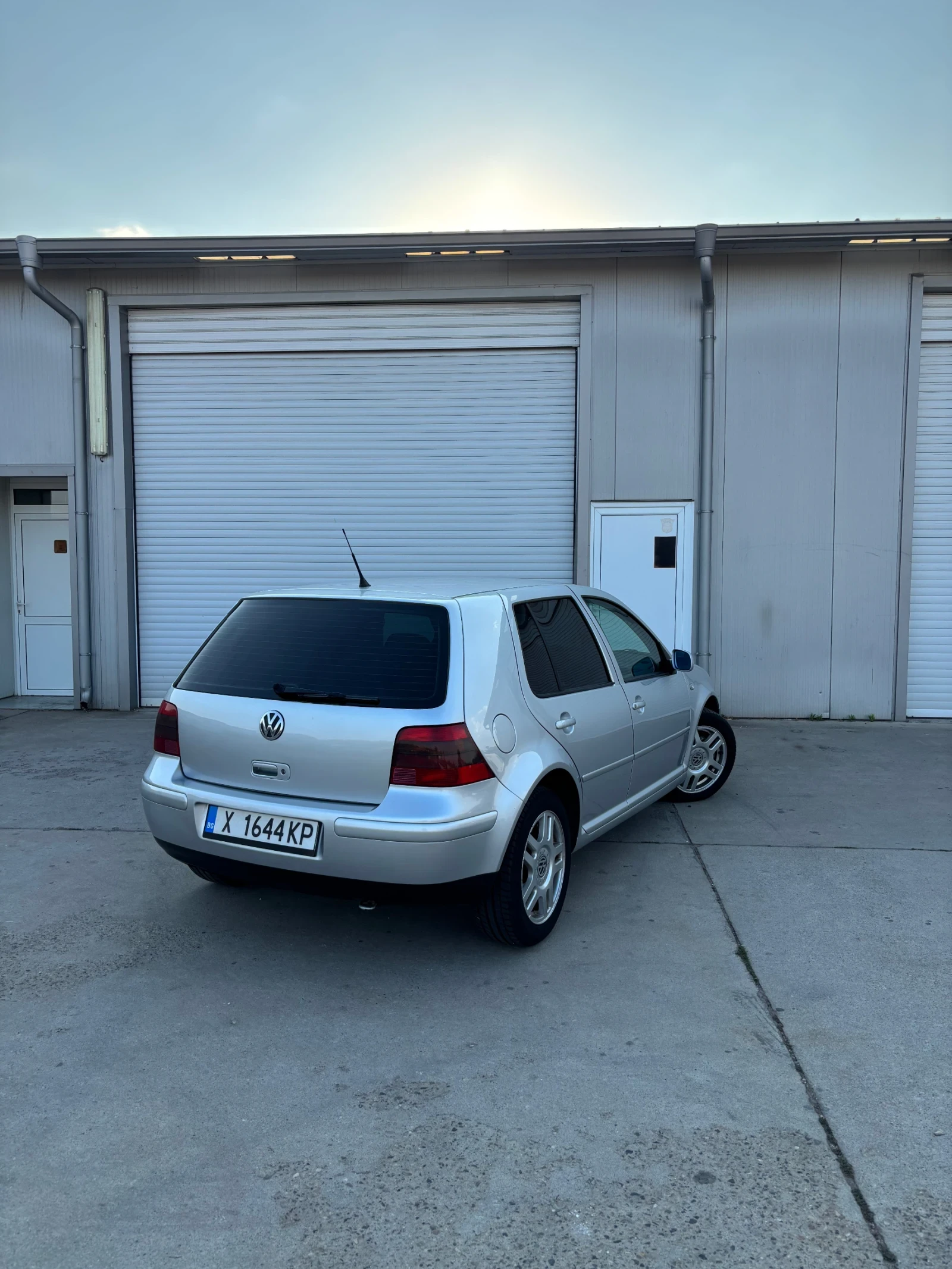 VW Golf 1.9TDI ALH KLIMATRONIK GENERATION - изображение 4