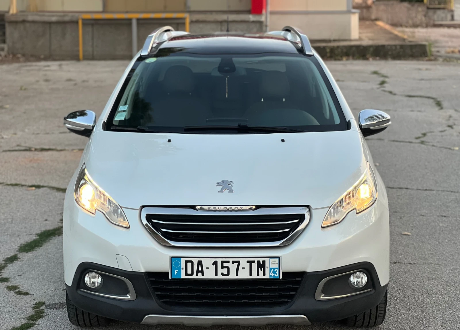 Peugeot 2008 PANORAMA NAVIGATION 1.6E-HDI - изображение 5