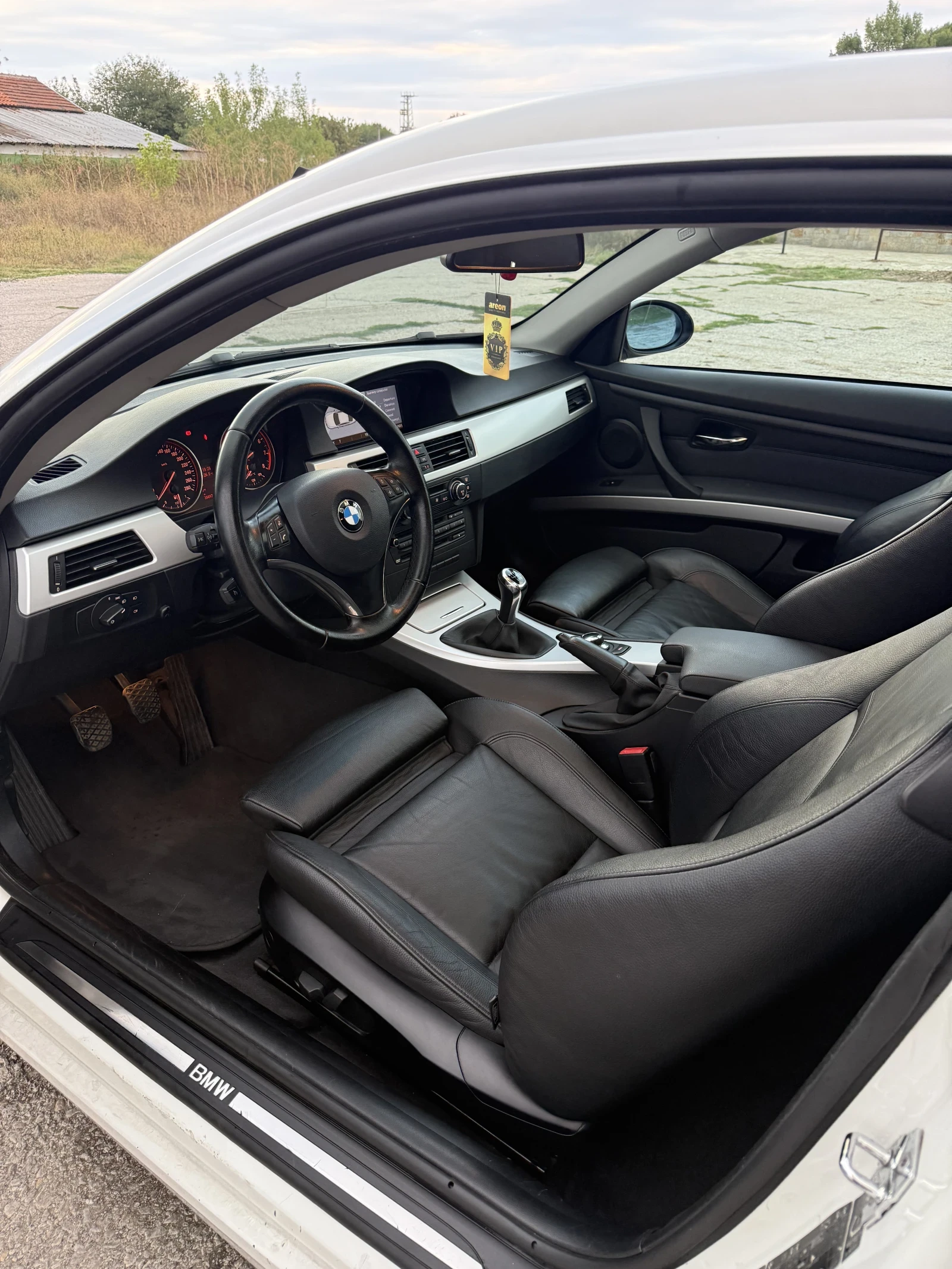 BMW 325 I - изображение 9