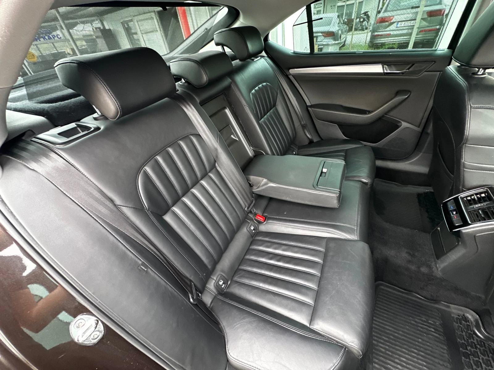 Skoda Superb 2.0TDI 150. 44 FULL | Mobile.bg   13