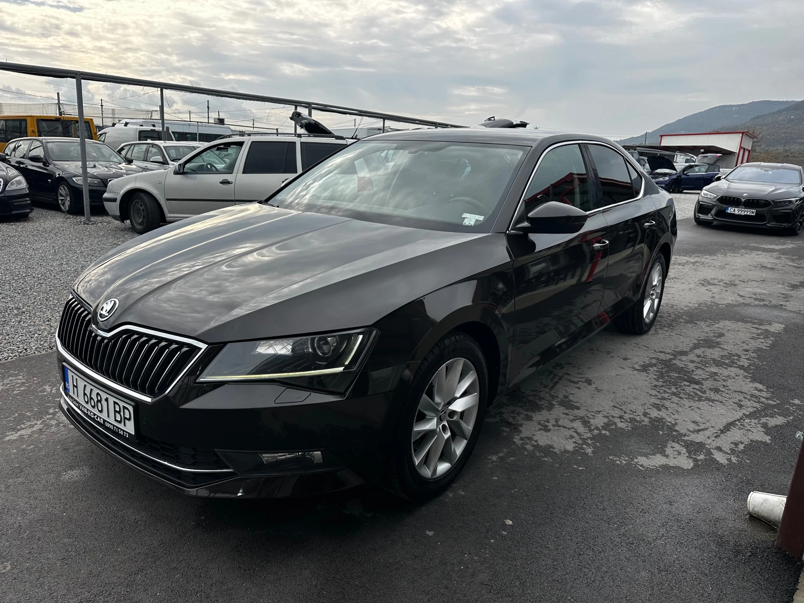 Skoda Superb 2.0TDI 150к.с 4х4 FULL - изображение 4