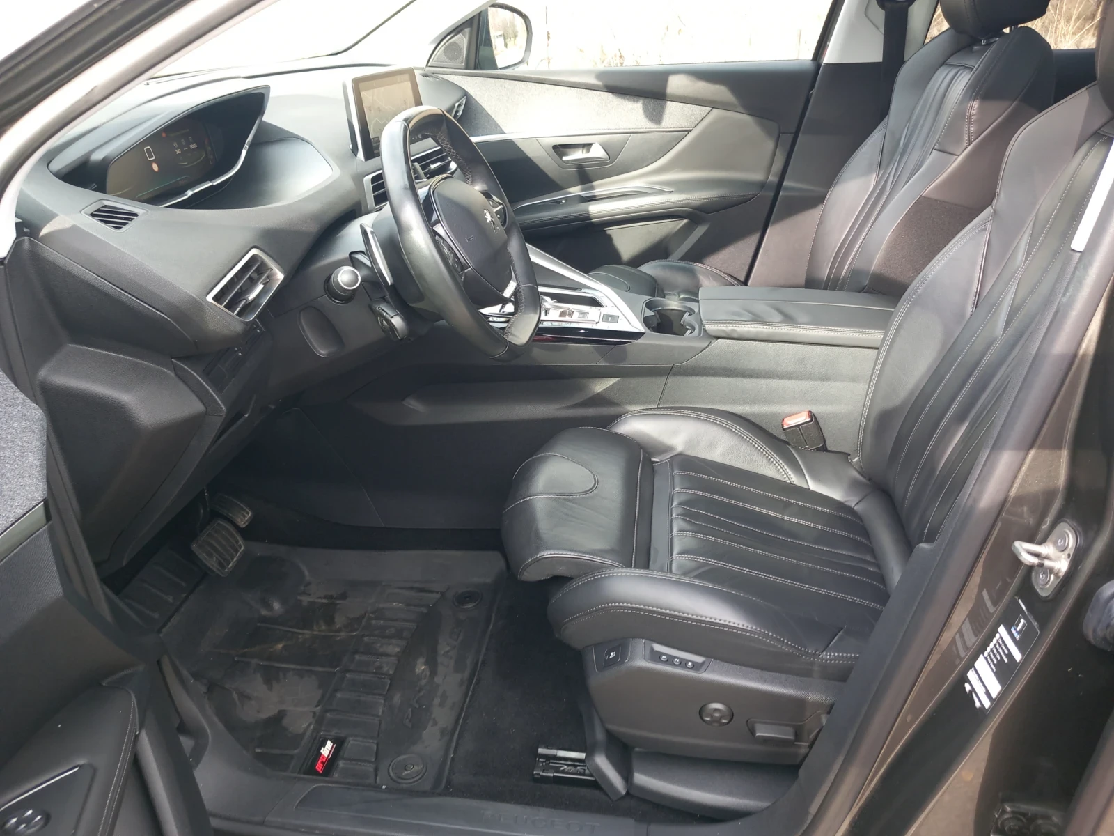 Peugeot 3008 1.6 HDI FULL - изображение 9