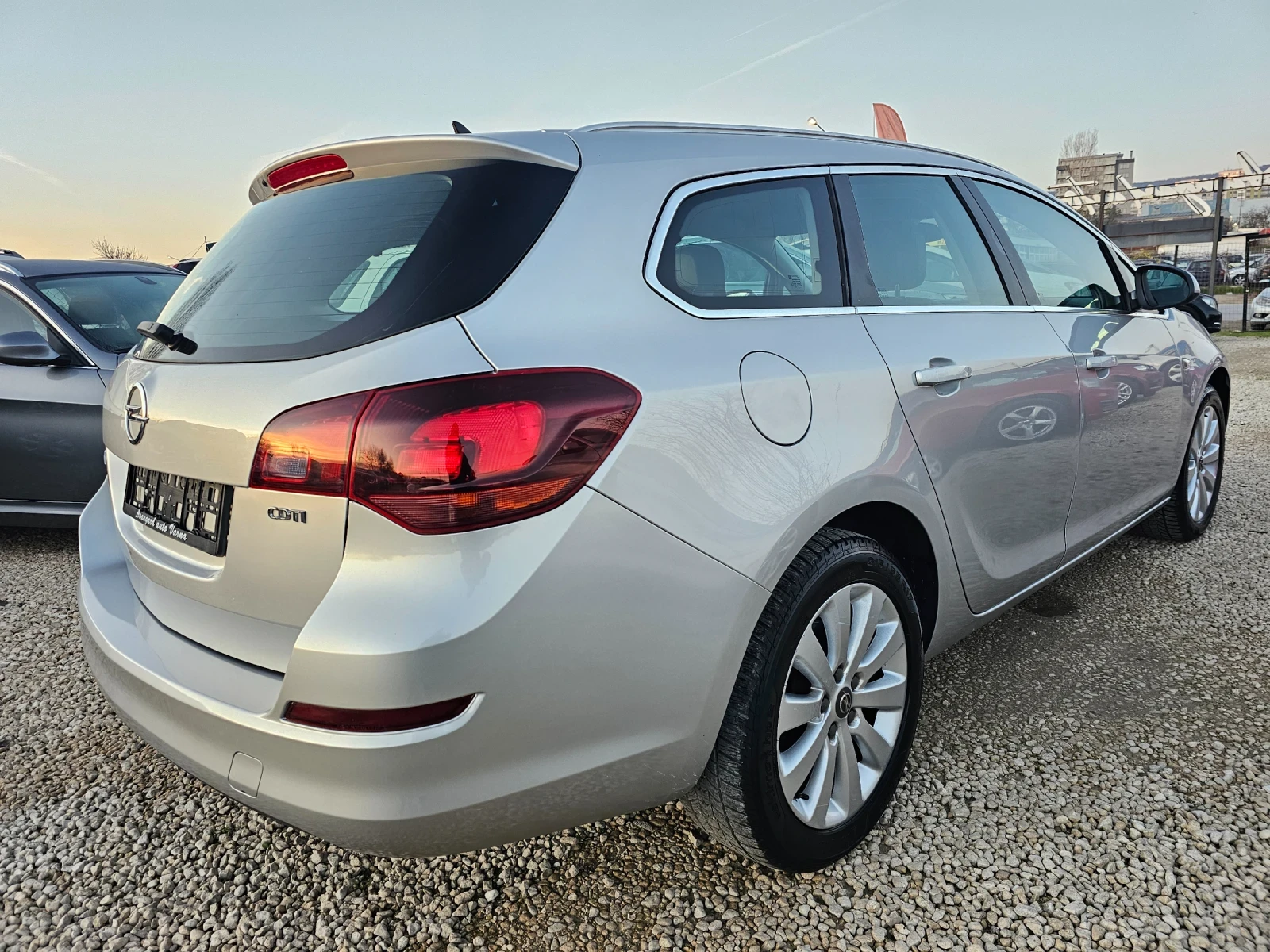 Opel Astra 1.7CDTi, 125�.�., Cosmo  | Mobile.bg � ����������� 4