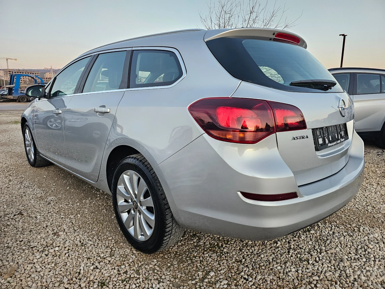 Opel Astra 1.7CDTi, 125�.�., Cosmo  | Mobile.bg � ����������� 6