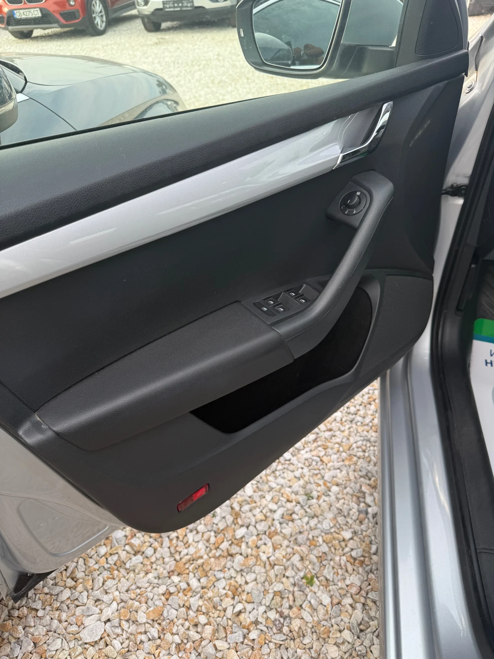 Skoda Octavia 1.6D - изображение 7