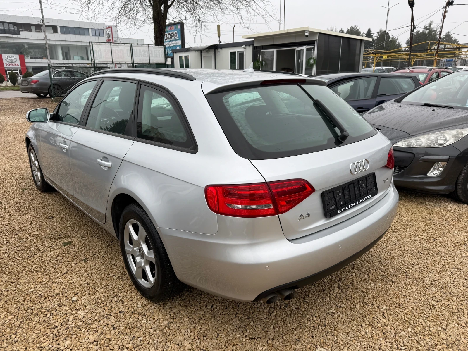 Audi A4  - изображение 6