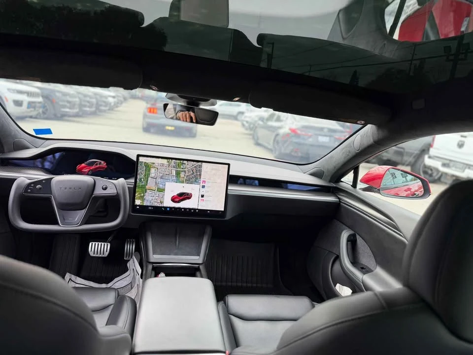 Tesla Model S PLAID С РЕГИСТРАЦИЯ&АВТО КРЕДИТ - изображение 7