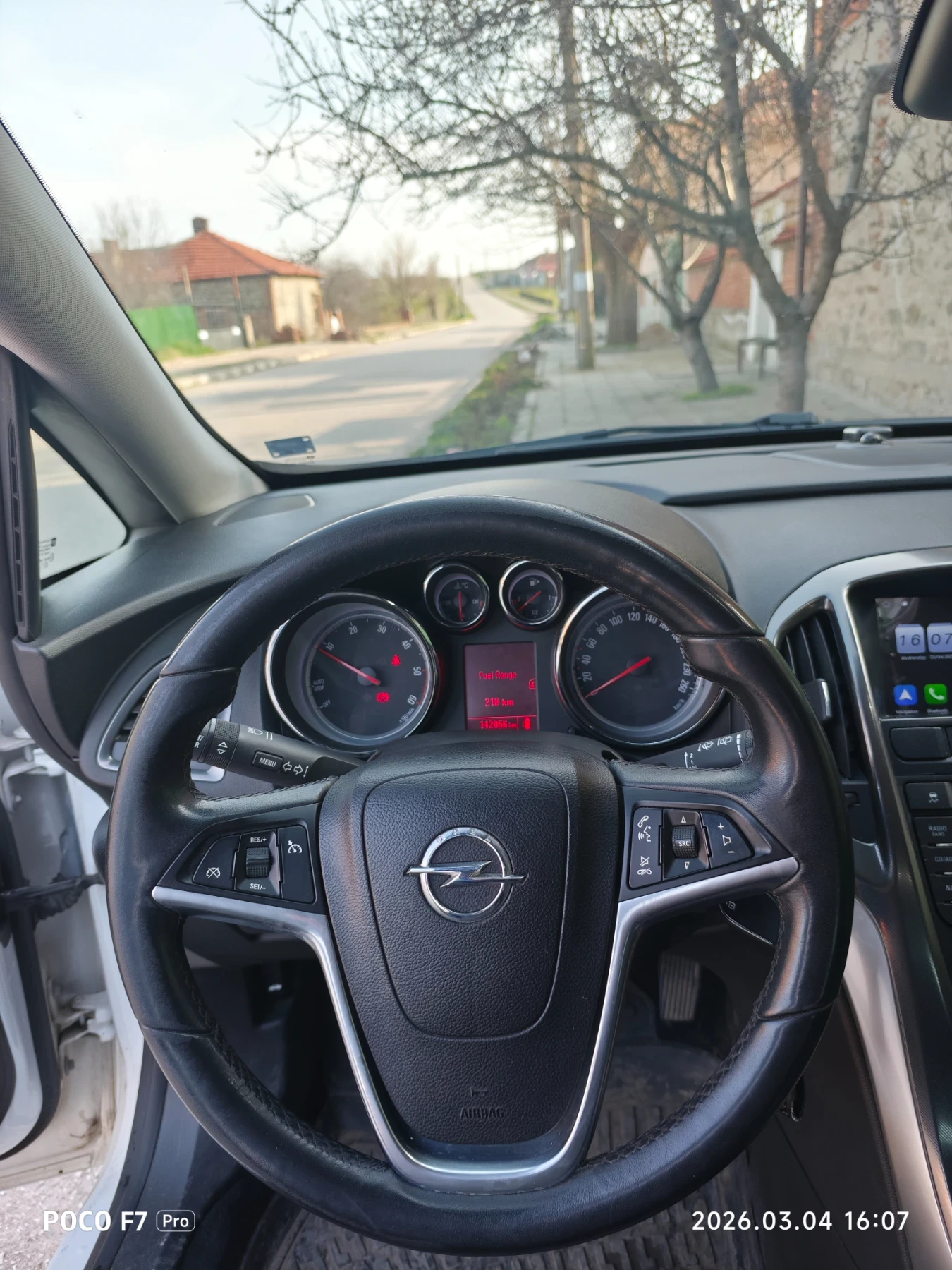 Opel Astra Astra J, снимка 5 - Автомобили и джипове - 53712261