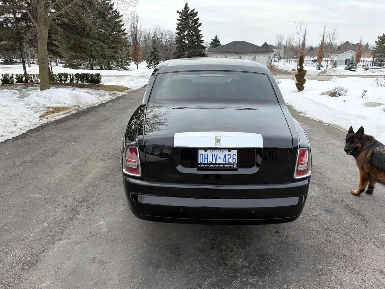 Rolls-Royce Phantom * 4dr Sdn * CARFAX * ЦЕНА ДО БГ, снимка 4 - Автомобили и джипове - 53741087