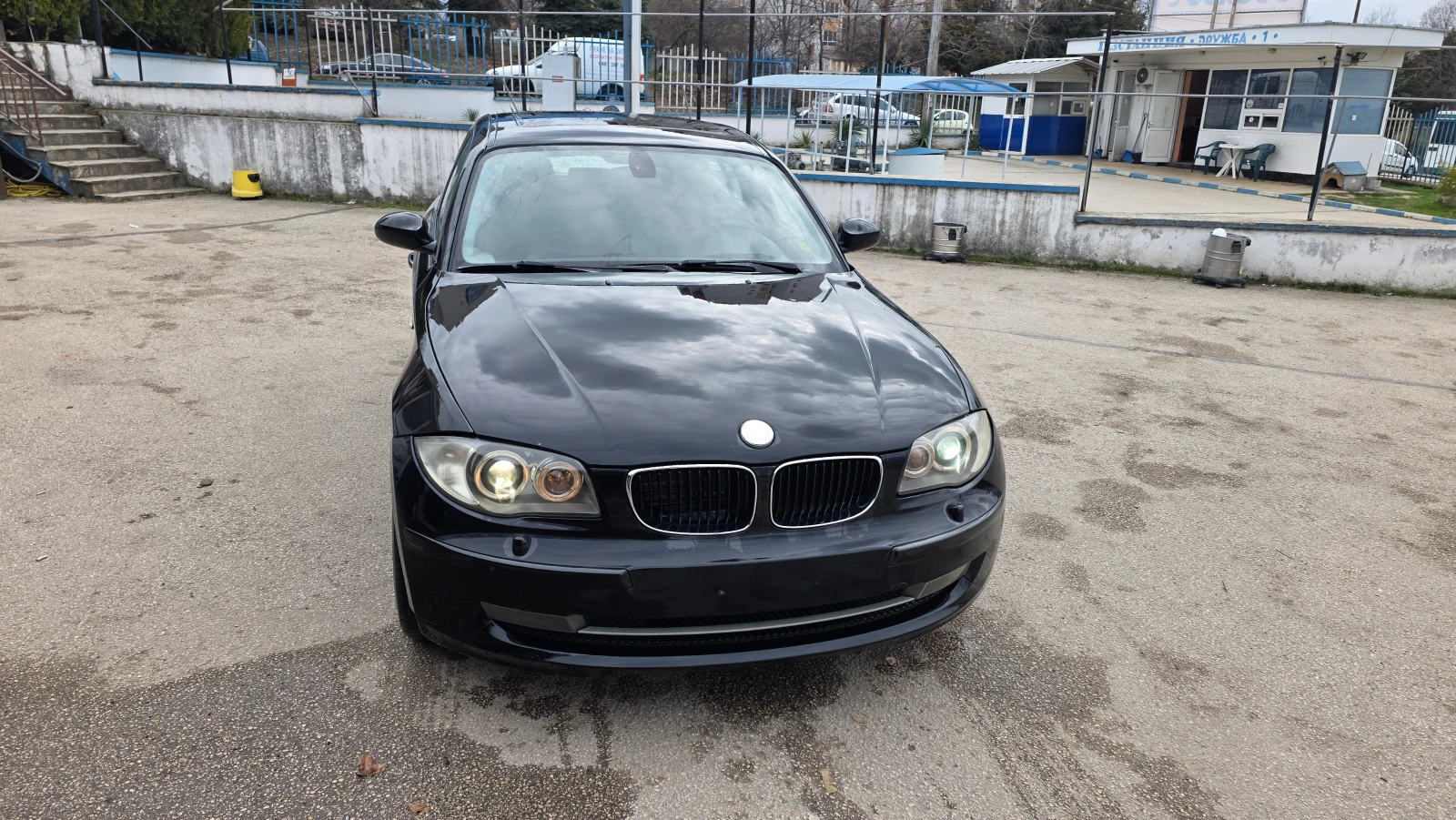 BMW 118 2.0d, снимка 9 - Автомобили и джипове - 53906965