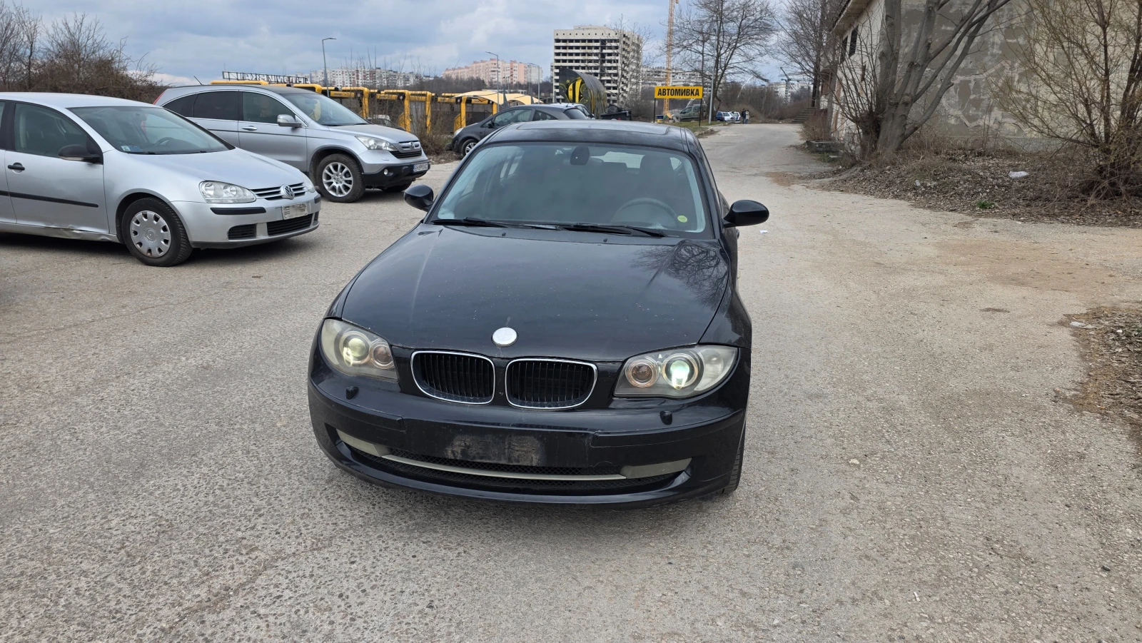 BMW 118 2.0d, снимка 13 - Автомобили и джипове - 53906965