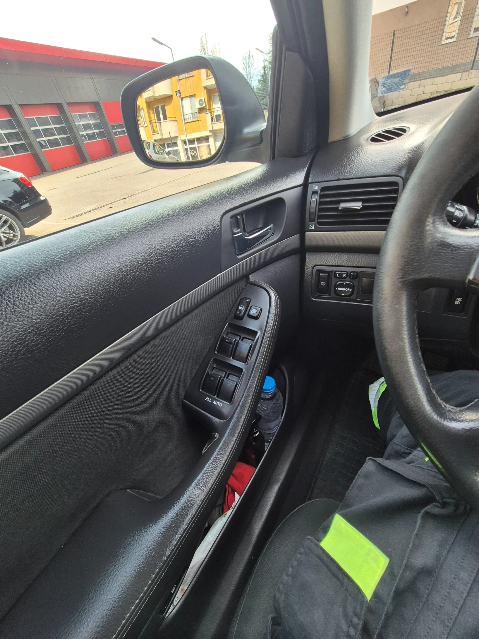 Toyota Avensis D4D | Mobile.bg � ����������� 14