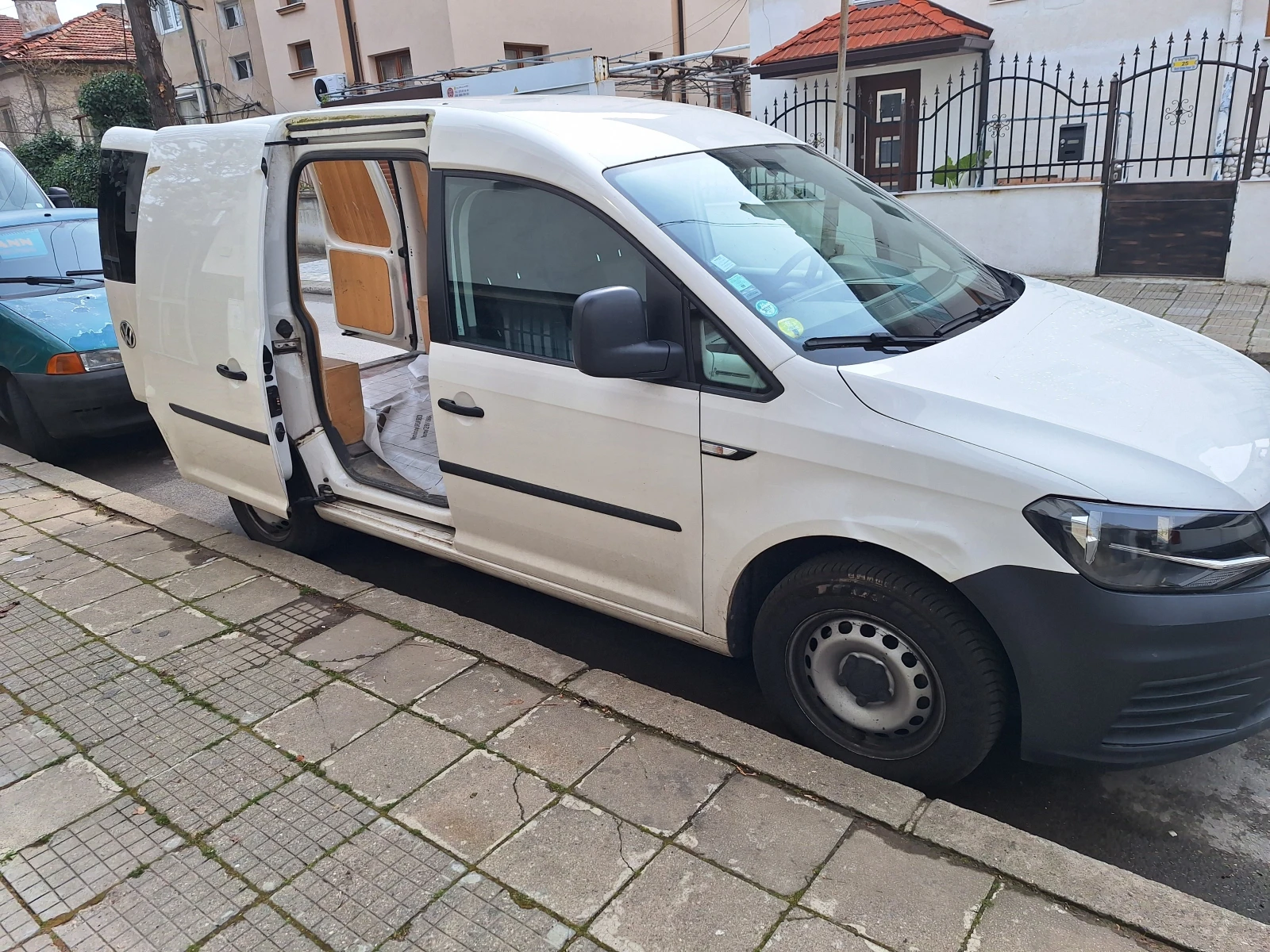 VW Caddy | Mobile.bg � ����������� 9