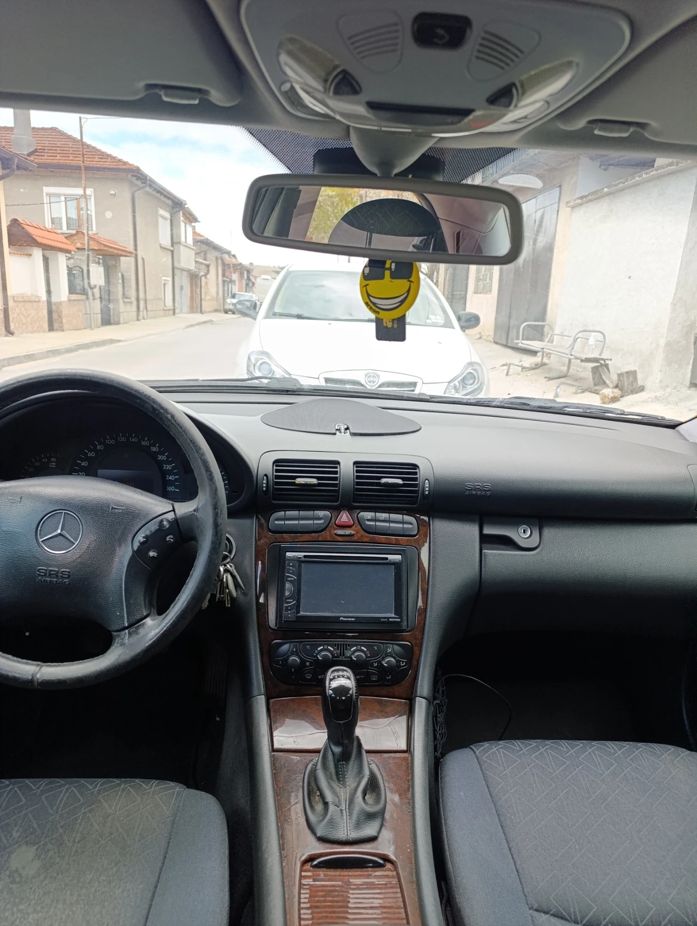 Mercedes-Benz C 220, снимка 6 - Автомобили и джипове - 54164503