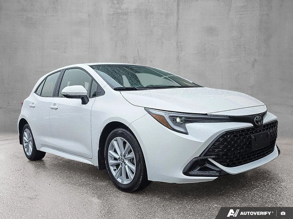 Toyota Corolla SE FWD