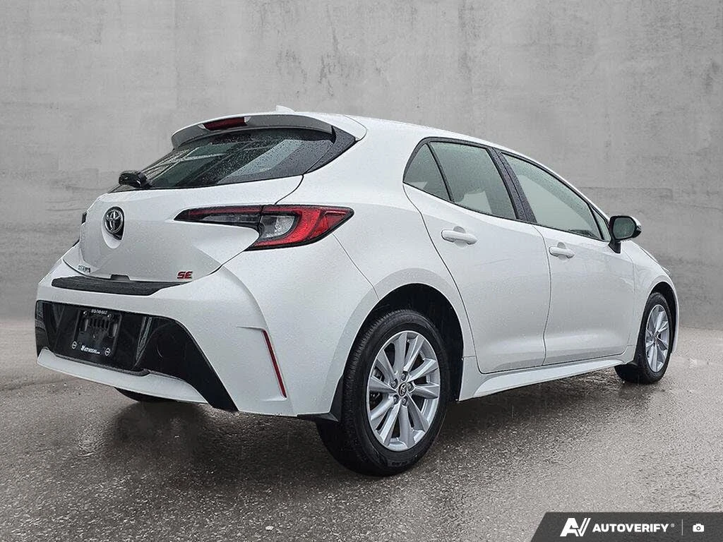 Toyota Corolla SE FWD, снимка 7 - Автомобили и джипове - 54356631