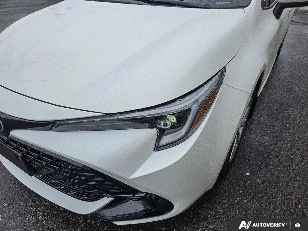 Toyota Corolla SE FWD, снимка 4 - Автомобили и джипове - 54356631