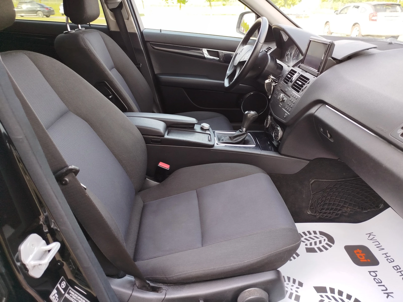 Mercedes-Benz C 180 C180-NAVIGACIA, снимка 13 - Автомобили и джипове - 54670377