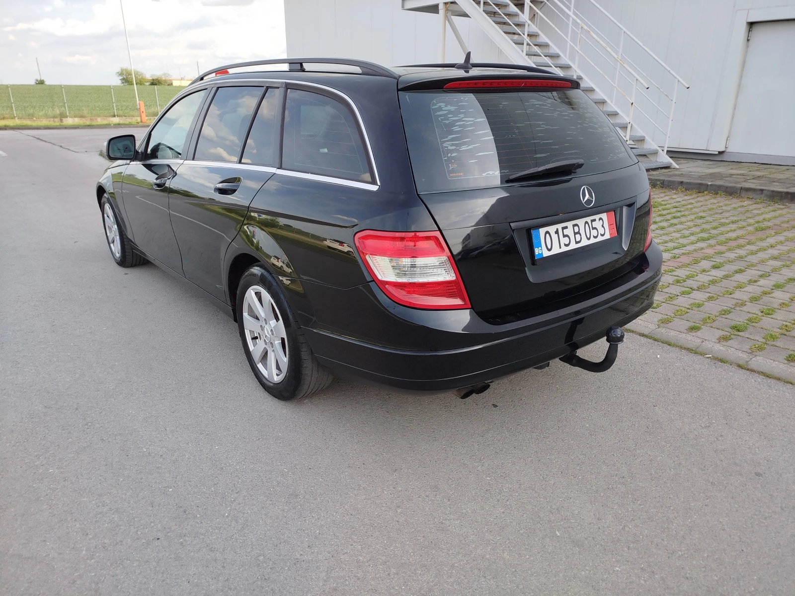 Mercedes-Benz C 180 C180-NAVIGACIA, снимка 4 - Автомобили и джипове - 54670377