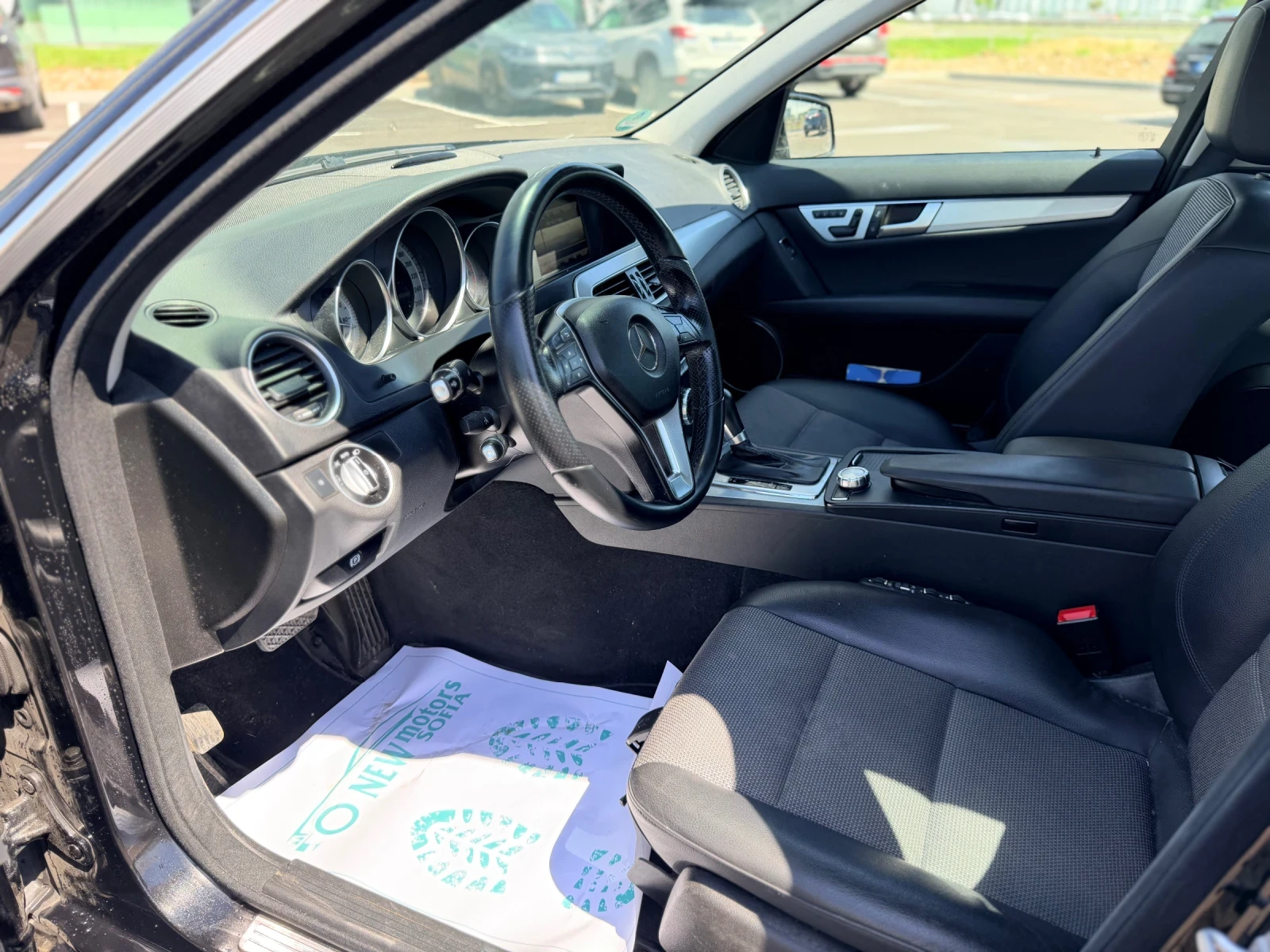 Mercedes-Benz C 250 CDi-Avangarde-Лизиг през Уникредит по 187 евро , снимка 5 - Автомобили и джипове - 54678960