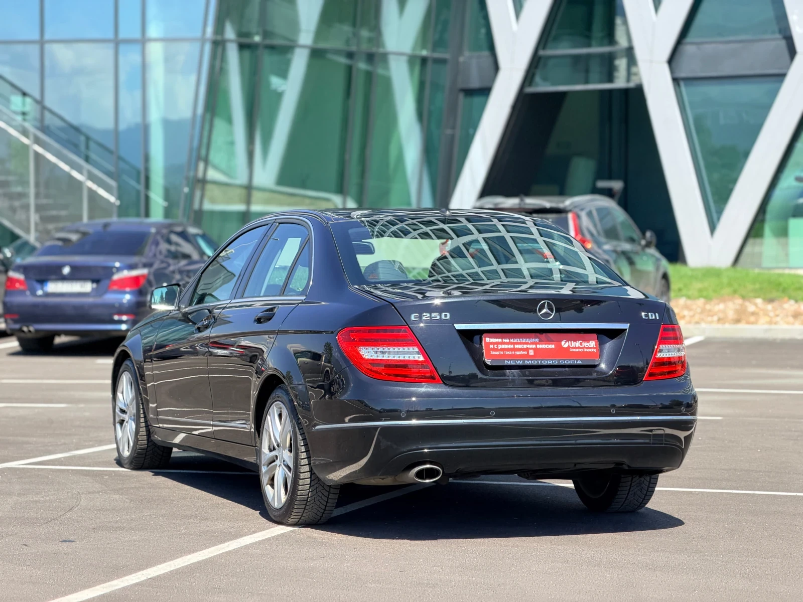 Mercedes-Benz C 250 CDi-Avangarde-Лизиг през Уникредит по 187 евро , снимка 8 - Автомобили и джипове - 54678960