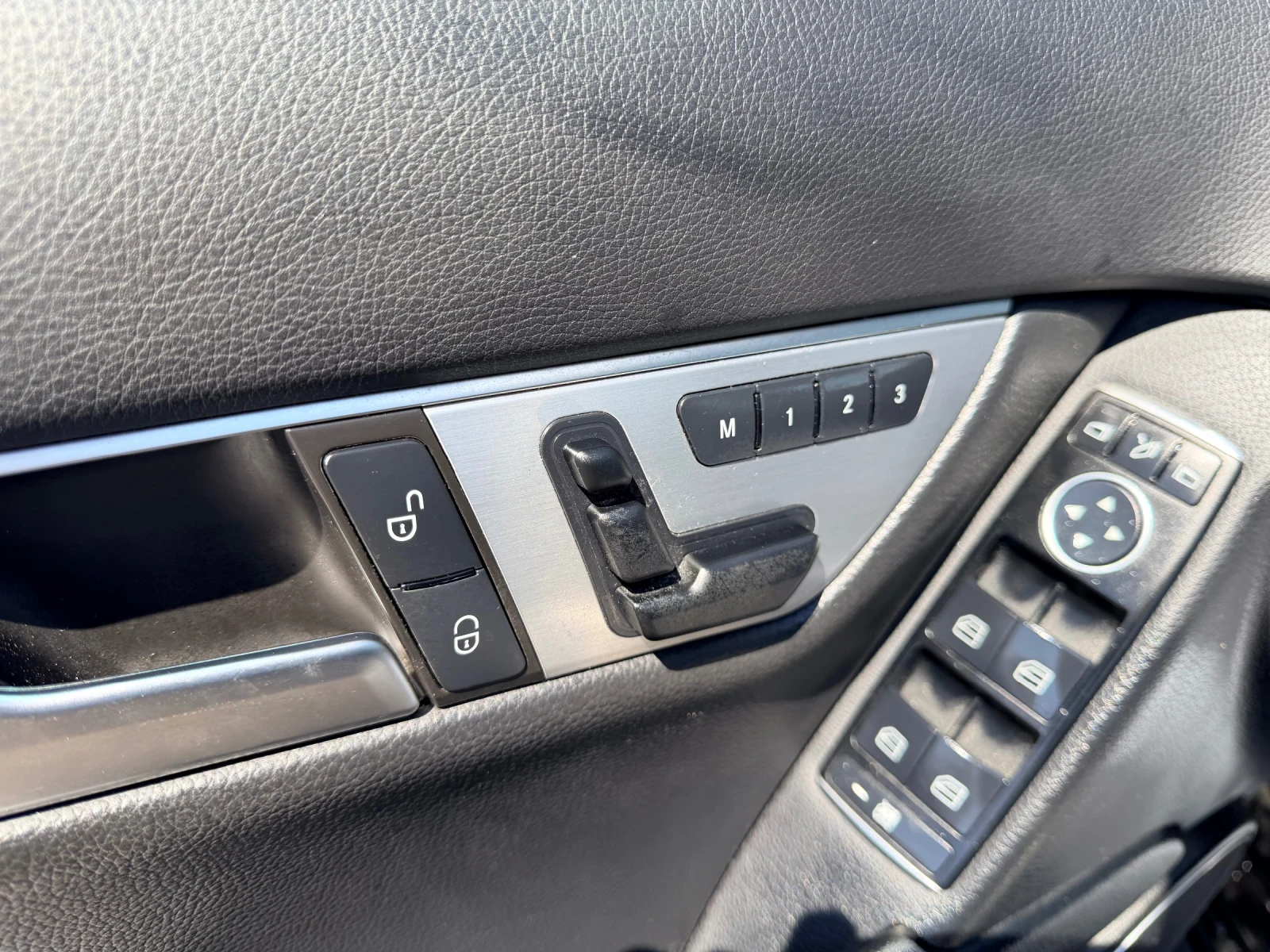 Mercedes-Benz C 250 CDi-Avangarde-Лизиг през Уникредит по 187 евро , снимка 9 - Автомобили и джипове - 54678960