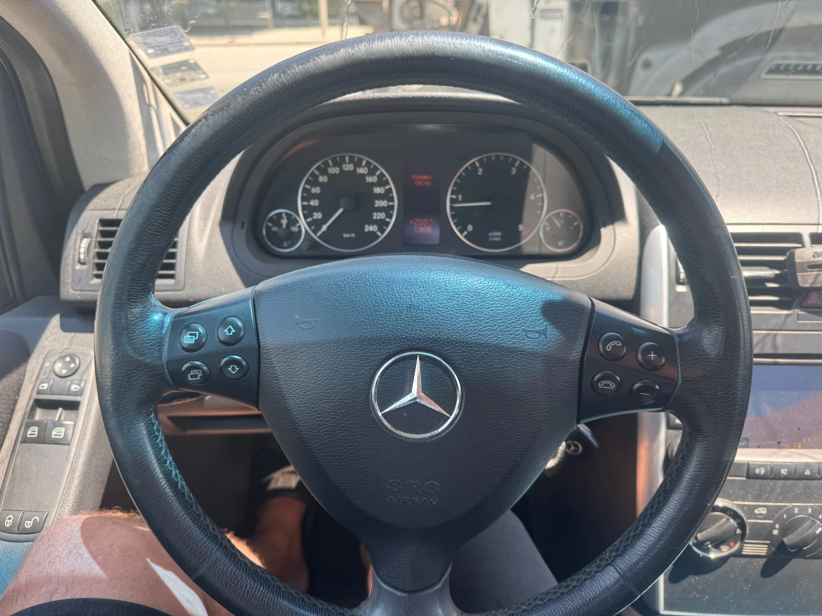 Mercedes-Benz A 180 2.0 CDI 6ск, снимка 13 - Автомобили и джипове - 55010502