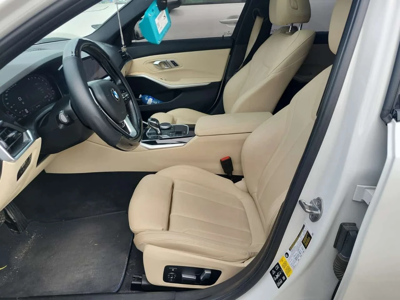 BMW 330 * Sedan 330i Xdrive * CARFAX * ���� �� �� | Mobile.bg � ����������� 8