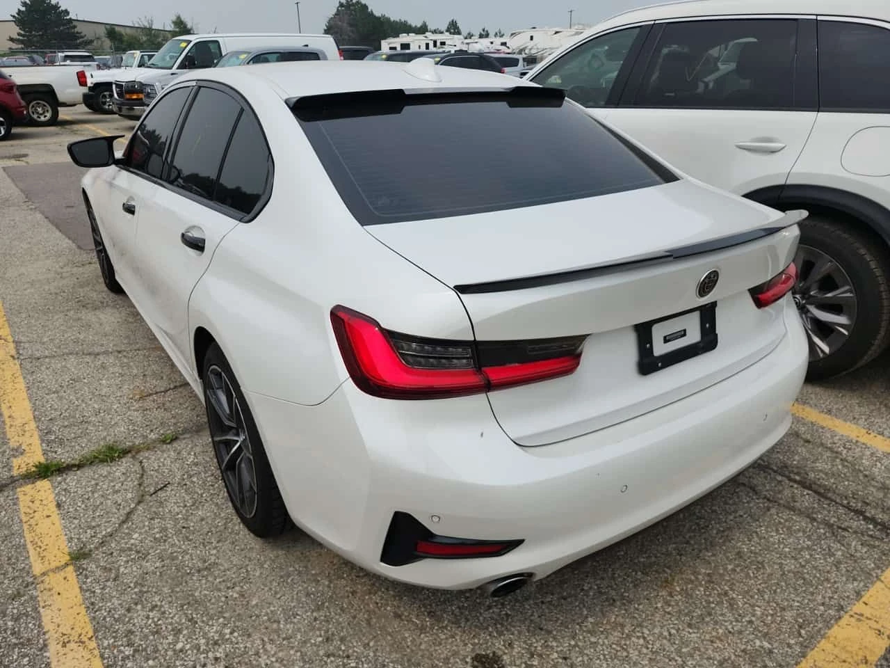 BMW 330 * Sedan 330i Xdrive * CARFAX * ���� �� �� | Mobile.bg � ����������� 4