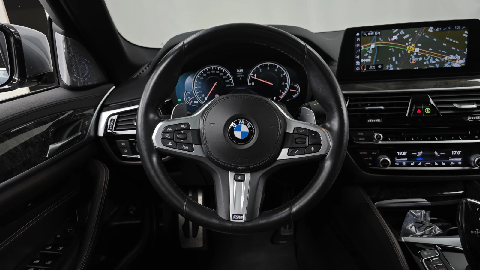 BMW 540 M-PK* B58* DIS* HUD* ОБДУХ* SOFT-CLOSE* HARMAN* КР, снимка 6 - Автомобили и джипове - 55574283