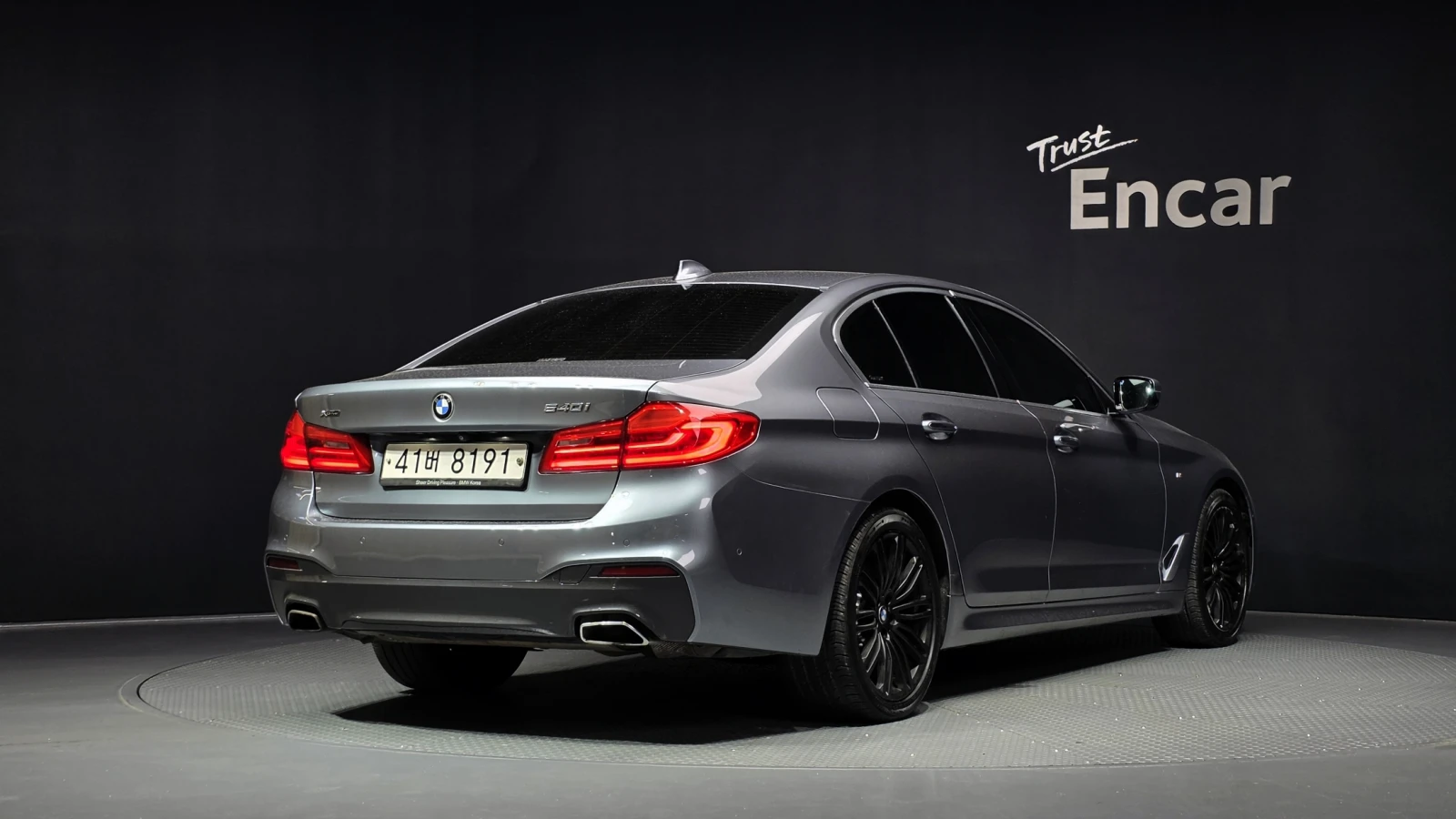 BMW 540 M-PK* B58* DIS* HUD* ОБДУХ* SOFT-CLOSE* HARMAN* КР, снимка 3 - Автомобили и джипове - 55574283