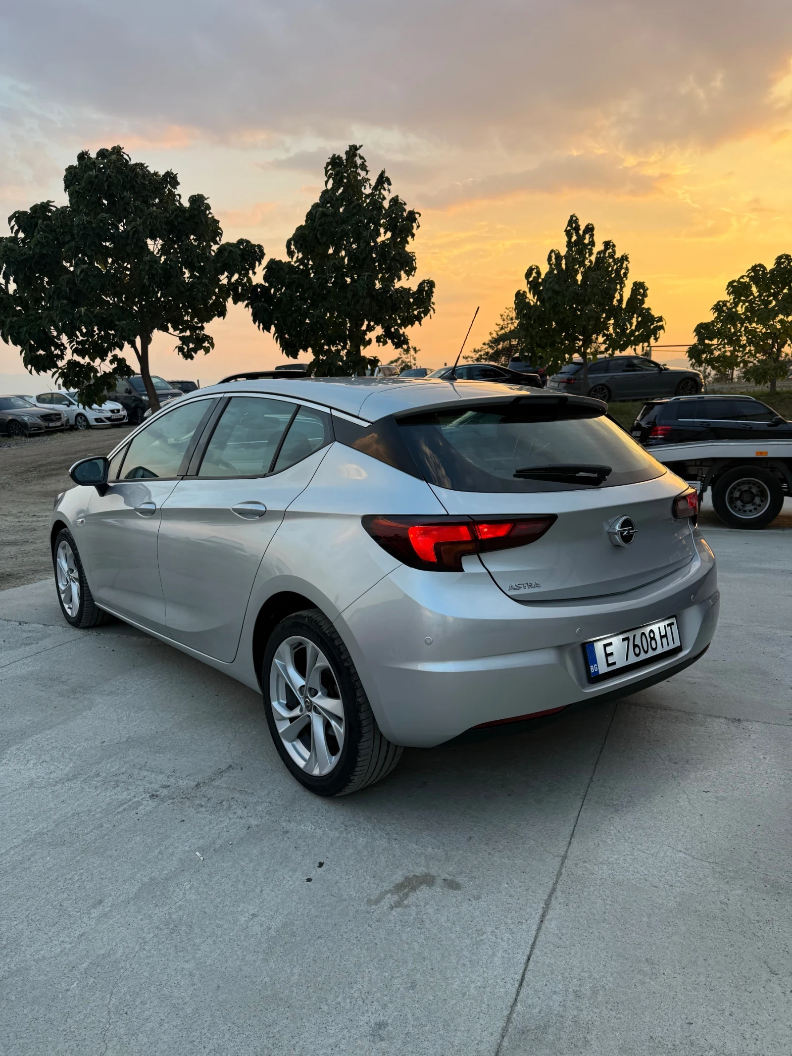 Opel Astra, снимка 6 - Автомобили и джипове - 55713448