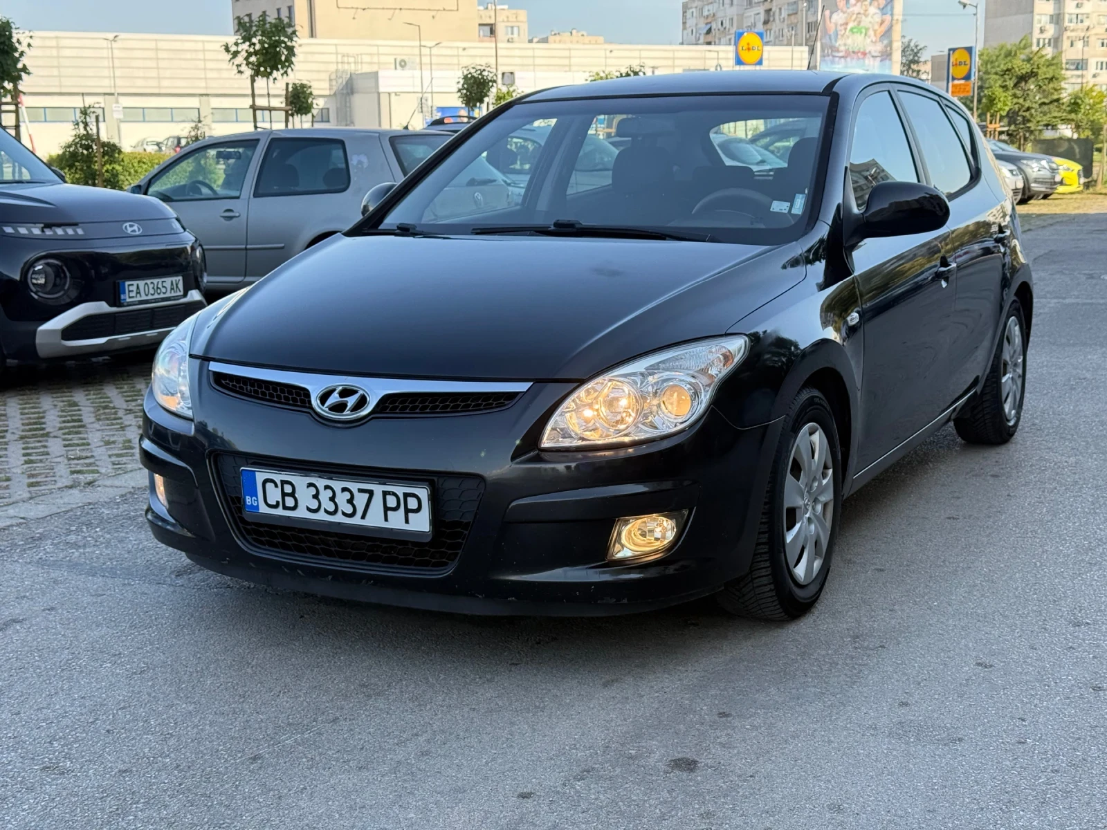 Hyundai I30 1.6 dizel, снимка 2 - Автомобили и джипове - 55848328