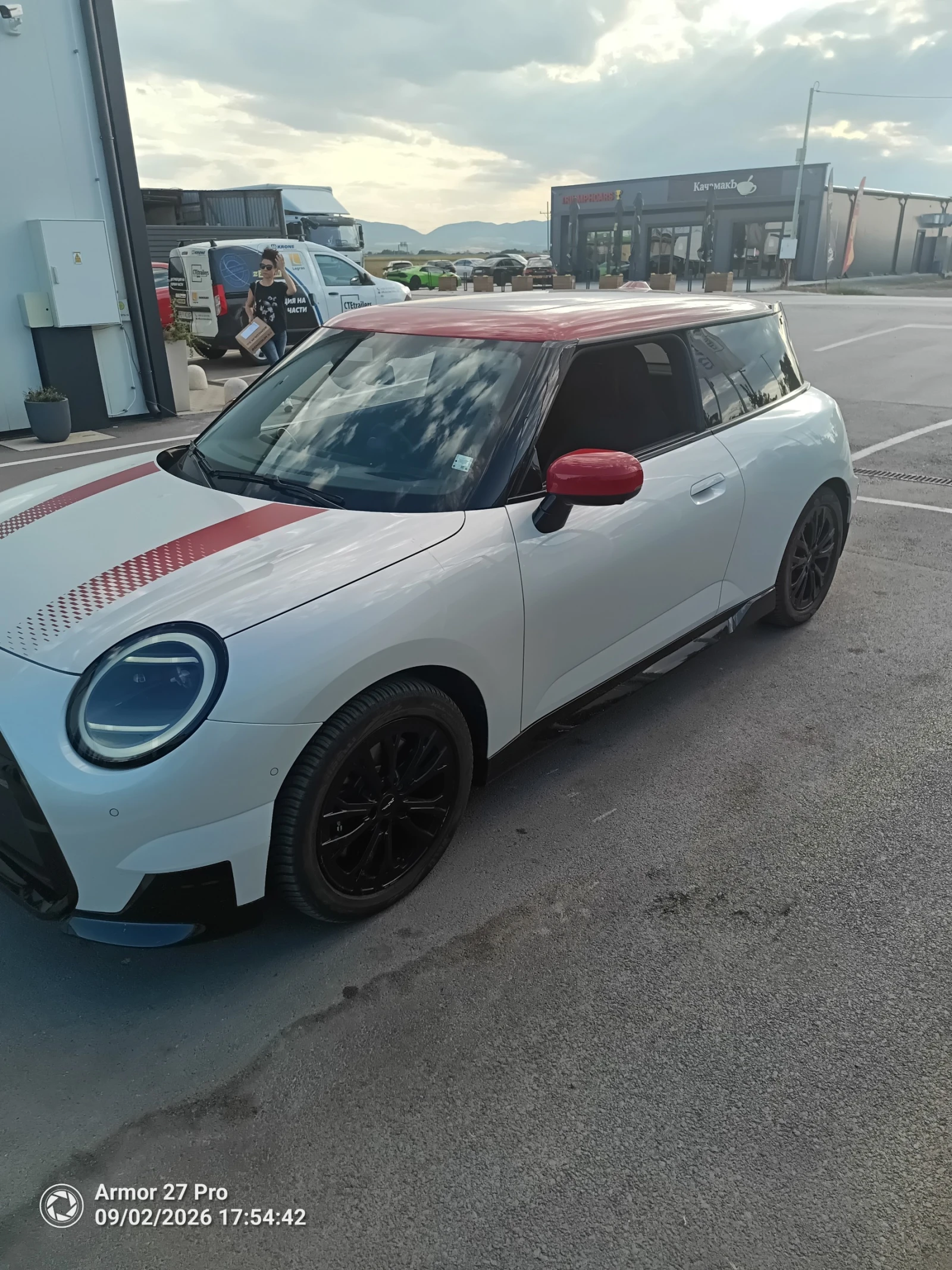 Mini John Cooper Works, снимка 3 - Автомобили и джипове - 55931129