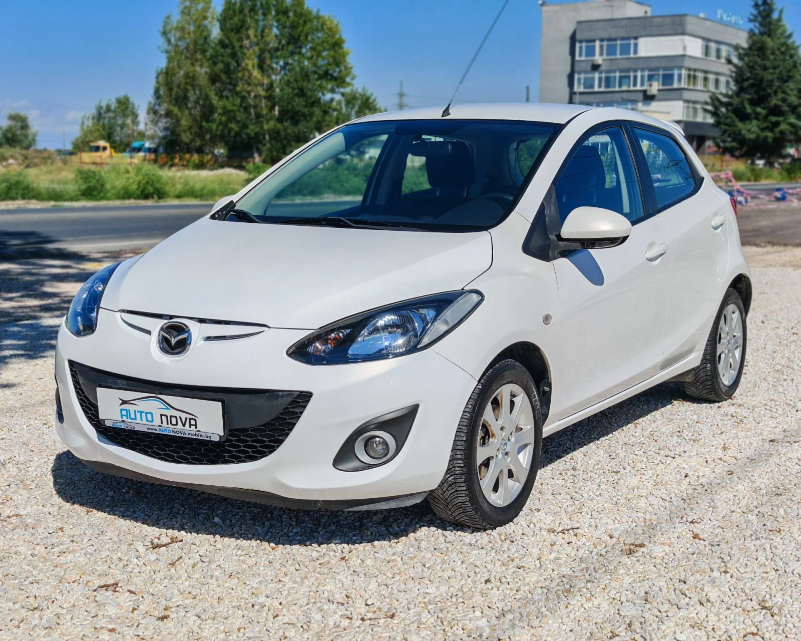 Mazda 2 1.3 БЕНЗИН 75 К.С. 138 000 КМ! БЕЗ АНАЛОГ!!!, снимка 3 - Автомобили и джипове - 56060124