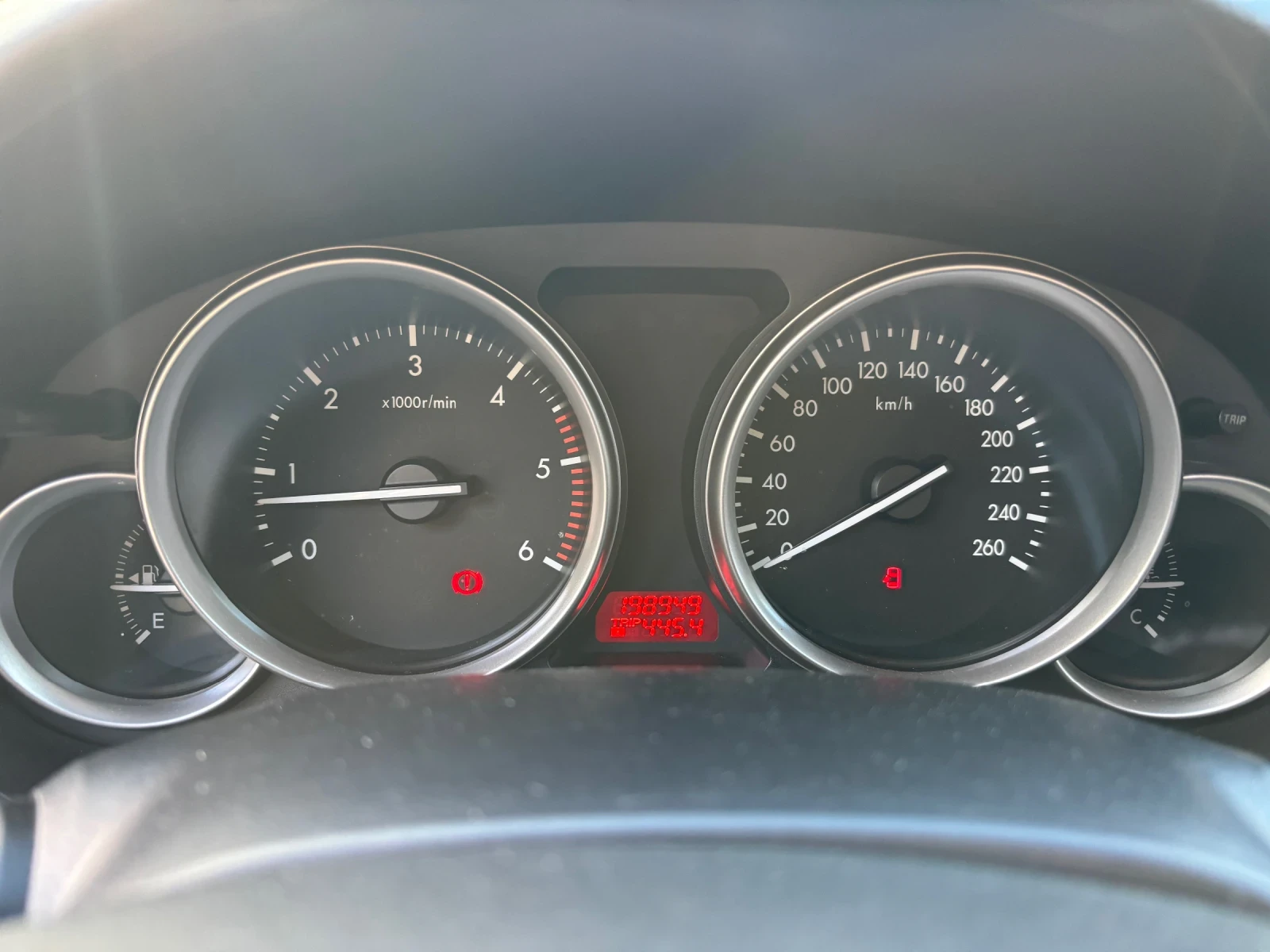 Mazda 6 2.2d 129к.с. 198.000км, снимка 15 - Автомобили и джипове - 56113539