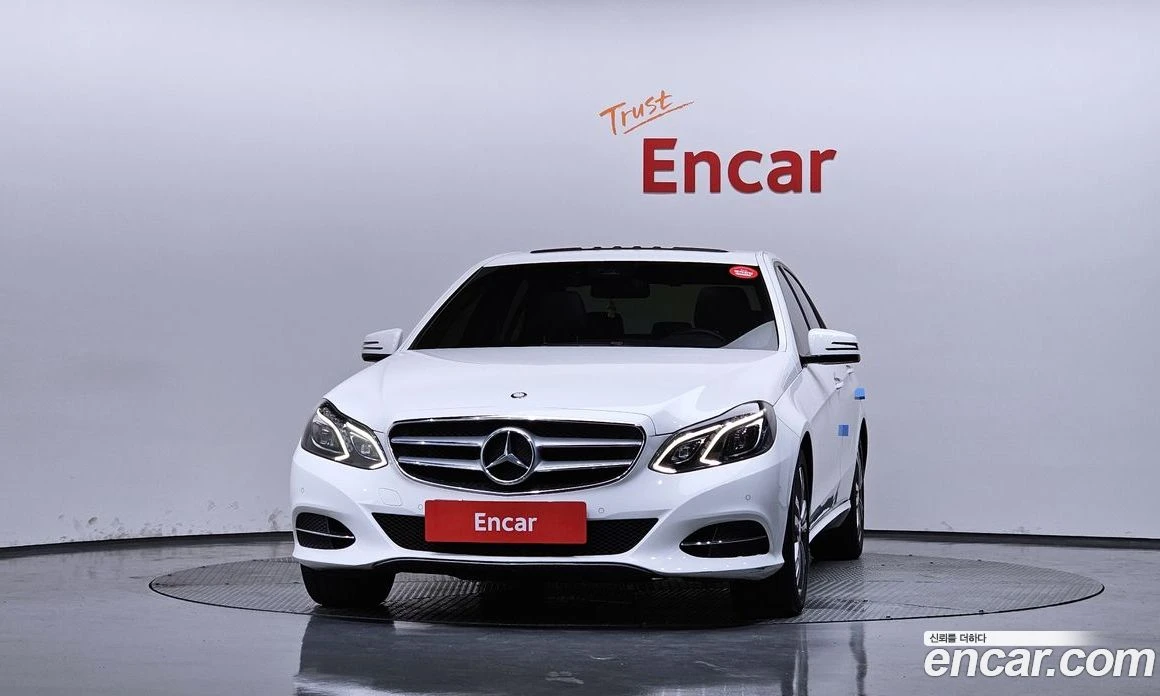 Mercedes-Benz E 220 E220 CDI Avantgarde, снимка 3 - Автомобили и джипове - 56122871