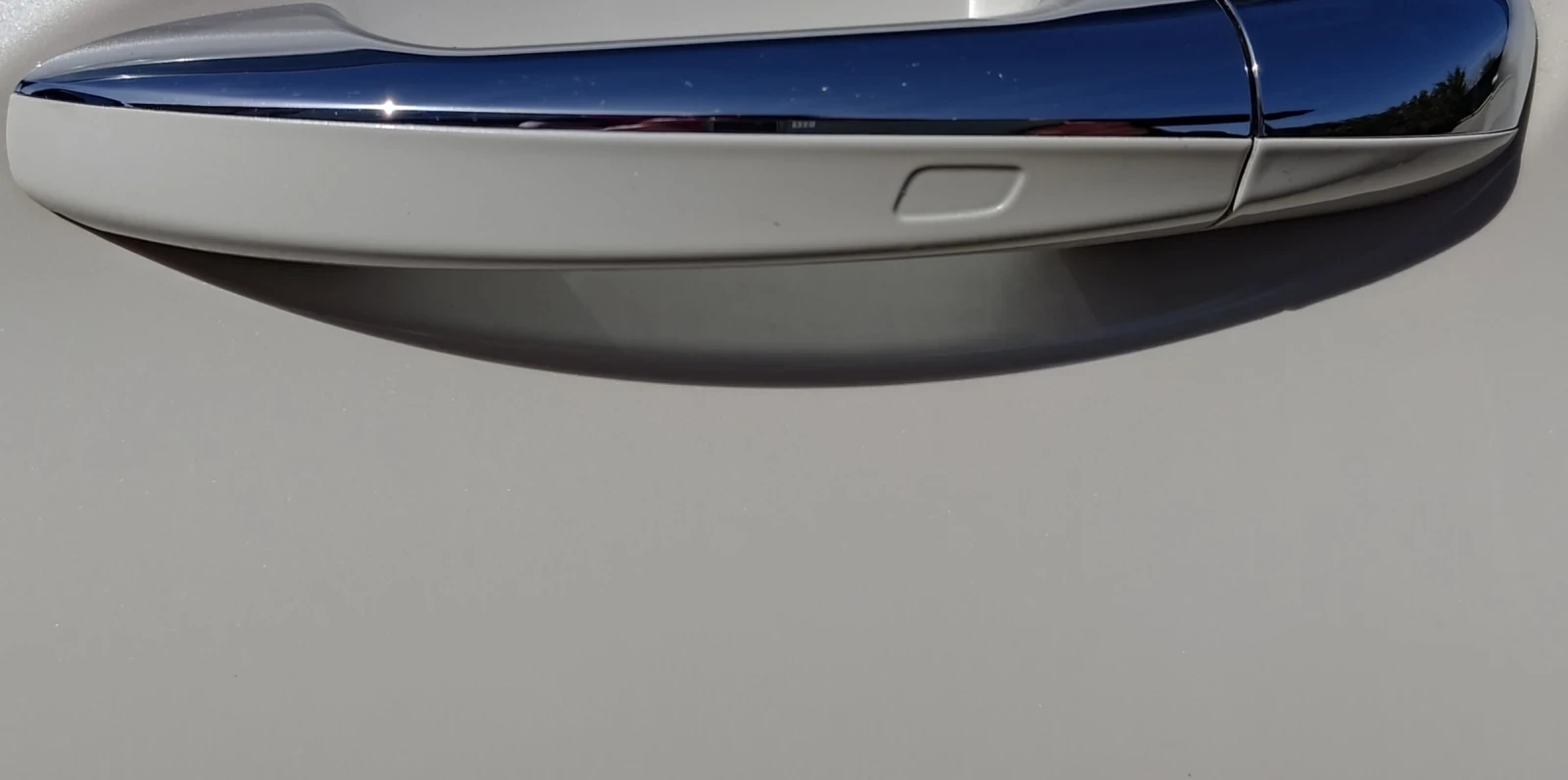 Mercedes-Benz E 300 e, Plugin, само 30 х. км, AMG, вс. асистенти, снимка 4 - Автомобили и джипове - 56139240