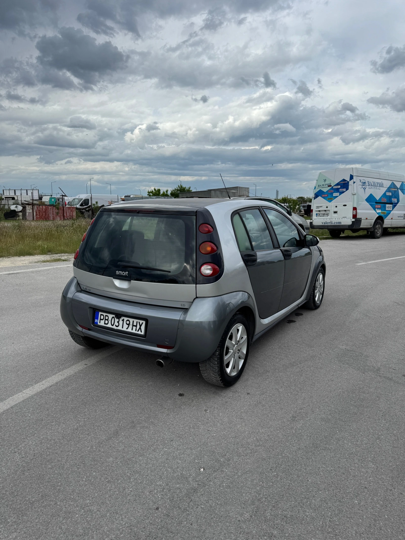 Smart Forfour 1.5i, снимка 5 - Автомобили и джипове - 56293592