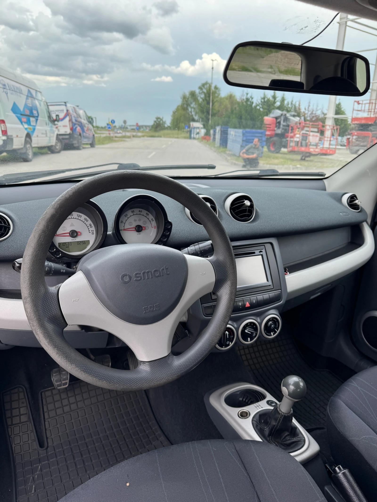 Smart Forfour 1.5i, снимка 8 - Автомобили и джипове - 56293592