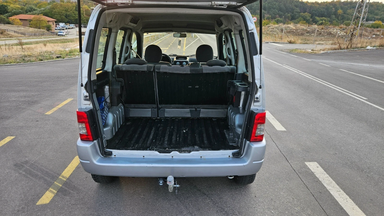 Citroen Berlingo 1.6 HDI, снимка 9 - Автомобили и джипове - 56618488