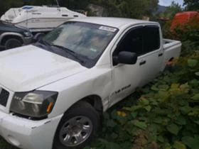 Nissan Titan crew cab  5.6 НА ЧАСТИ, снимка 2