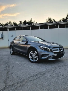     Mercedes-Benz GLA 220