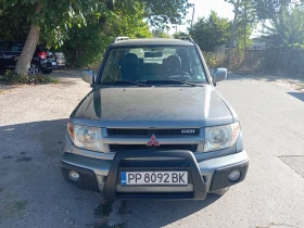  Mitsubishi Pajero pi...