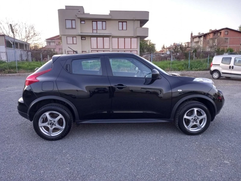 Nissan Juke 1.6, снимка 8 - Автомобили и джипове - 45218140